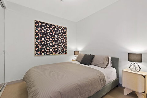 Nook Melbourne Bank Tower Apartments - Hervey Bay Accommodation 5