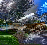 Warburton Lodge - Hervey Bay Accommodation