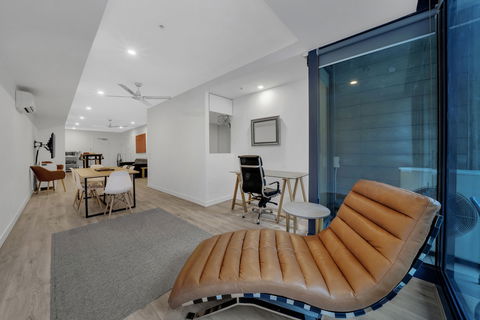 All On Flinders - Hervey Bay Accommodation 0