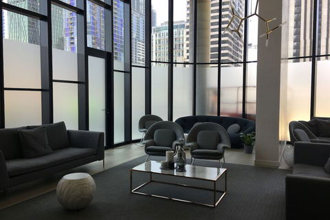 IFSuites (IFSTAYS) EQ Tower - Hervey Bay Accommodation 4