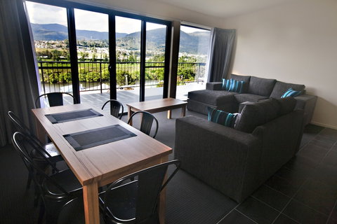 New Norfolk Apartments - Hervey Bay Accommodation 0