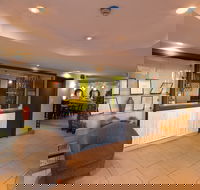 Hotel Hacienda - Hervey Bay Accommodation