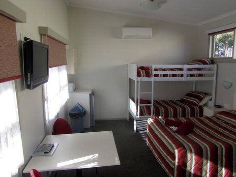 Highlander Haven Motel - Hervey Bay Accommodation 6