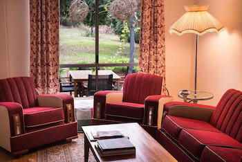 Veritas Cottage - Hervey Bay Accommodation 0