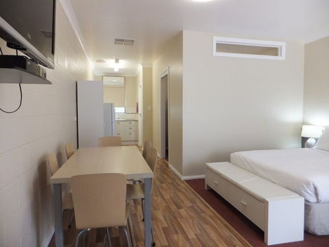 Nagambie Caravan Park & Motel - Tourism Hervey Bay 0