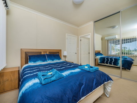 Seafront Unit 50 - Hervey Bay Accommodation 1