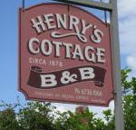 Henrys Cottage - Hervey Bay Accommodation