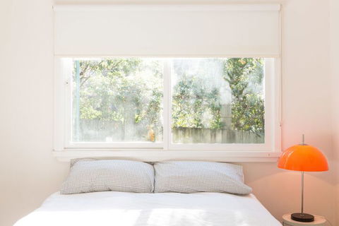 Artist Retreat - Tourism Hervey Bay 1