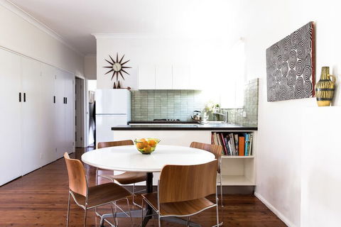 Artist Retreat - Tourism Hervey Bay 5