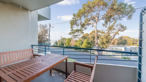 The Waves 216 - Hervey Bay Accommodation 6