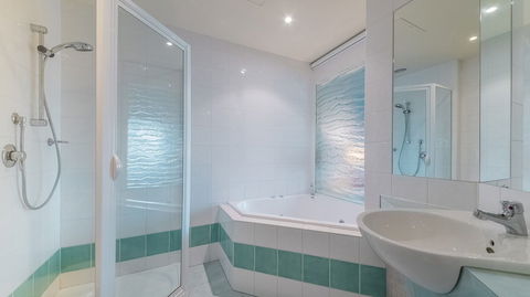The Waves 216 - Hervey Bay Accommodation 3