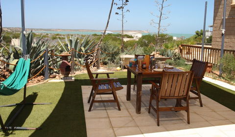 Shark Bay B & B - Hervey Bay Accommodation 5