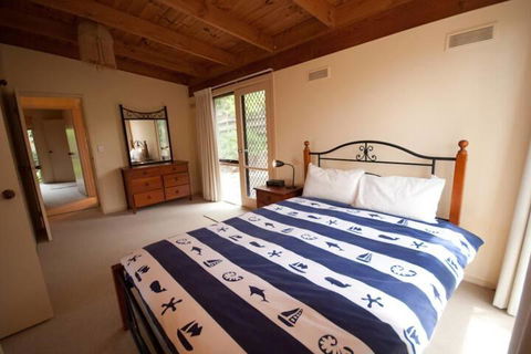 Bronte - Hervey Bay Accommodation 3