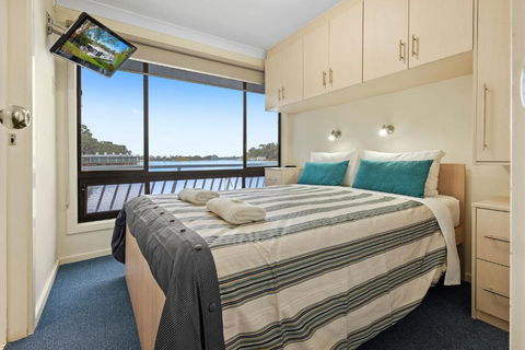 Renmark River Villas & Boats & Bedzzz - Tourism Hervey Bay 6
