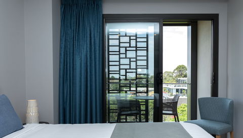 Studio 8 Residences - Adults Only - Hervey Bay Accommodation 5