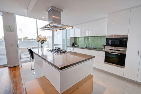 Bridgepoint 106 - Hervey Bay Accommodation 6