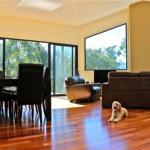 Gumtree Villa - Tourism Hervey Bay 0