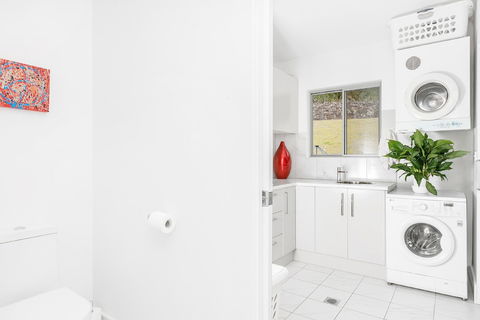 A PERFECT STAY - Jali Burugar - Tourism Hervey Bay 4