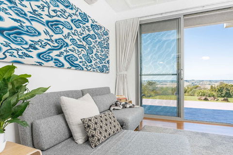 A PERFECT STAY - Jali Burugar - Tourism Hervey Bay 6