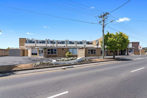 Bayside Hotel - Tourism Hervey Bay 4