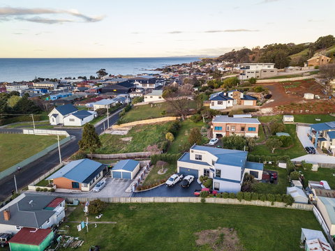 Madsen Retreat - Hervey Bay Accommodation 2