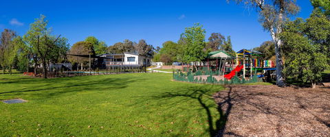 Albury Gardens Tourist Park - Hervey Bay Accommodation 6