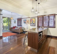Anville Court - Hervey Bay Accommodation