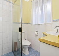 Lakeside Encounter Bay - Tourism Hervey Bay