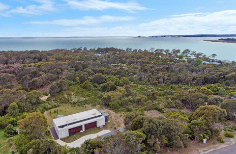 Tamar Solar Home - Hervey Bay Accommodation 5