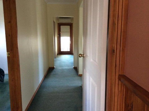 Our Cottage - Hervey Bay Accommodation 5