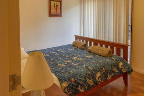 The Curly Seahorse - Hervey Bay Accommodation 2