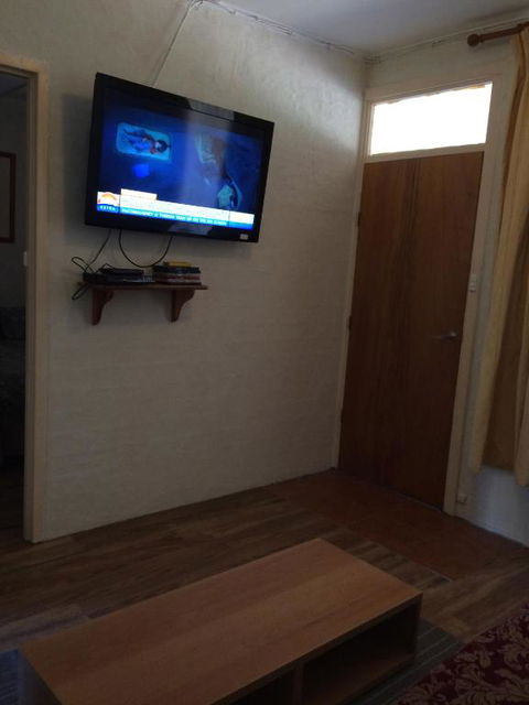 Blue Dog Holiday Units - Hervey Bay Accommodation 3