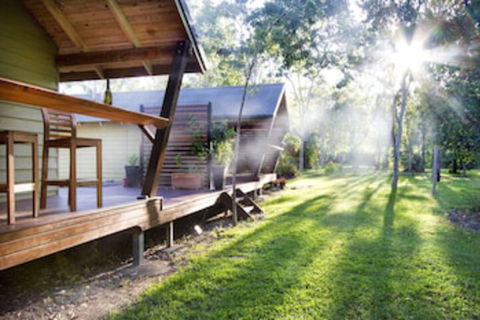 Airlie Beach Eco Cabins - Tourism Hervey Bay 0