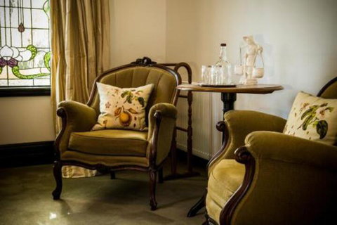 Holyrood House - Hervey Bay Accommodation 5