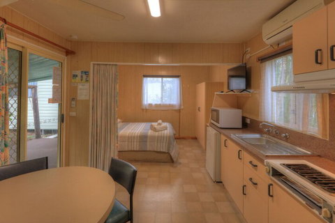 Flying Fish Point Tourist Park - Hervey Bay Accommodation 6