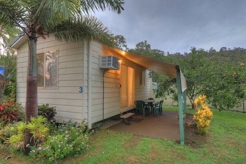 Flying Fish Point Tourist Park - Hervey Bay Accommodation 1