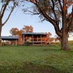 Gaddleen Grove Cottages - Tourism Hervey Bay 0