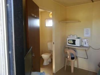 A1 Cabins Ceduna - Hervey Bay Accommodation 2