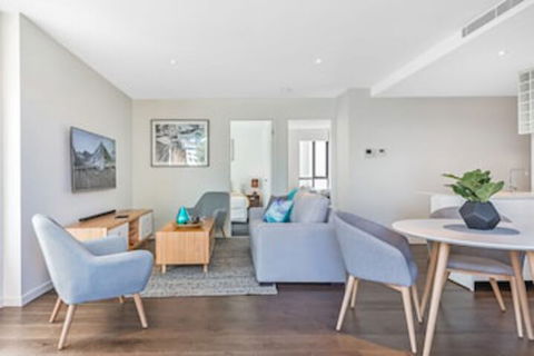 Richmond Bosisto Street (i) - Tourism Hervey Bay 0