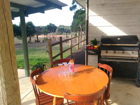 Heartland Hideaway - Hervey Bay Accommodation 5