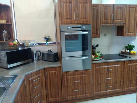 Heartland Hideaway - Hervey Bay Accommodation 6