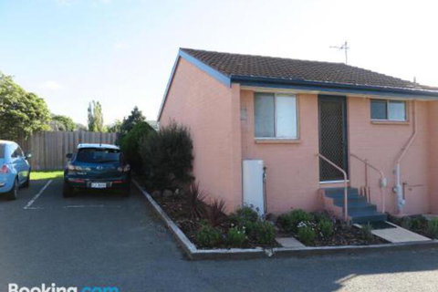 Beachside Rest - Hervey Bay Accommodation 2