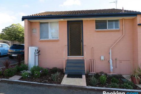 Beachside Rest - Hervey Bay Accommodation 0