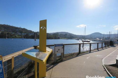 Beachside Rest - Hervey Bay Accommodation 4