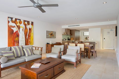 Private Sea Temple Penthouse 407 - Hervey Bay Accommodation 4