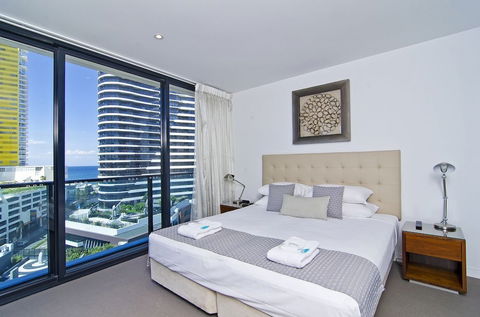 The Oracle Resort Broadbeach - GCLR - Tourism Hervey Bay 3