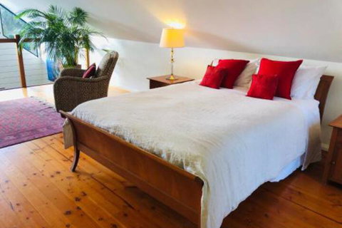 Zephyr Studio - Hervey Bay Accommodation 0
