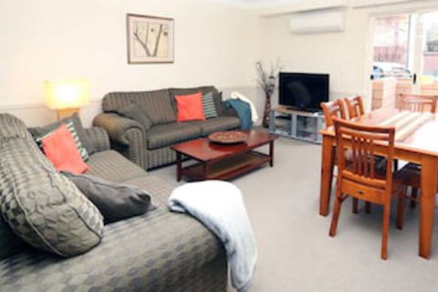Caulta Apartments - Hervey Bay Accommodation 0