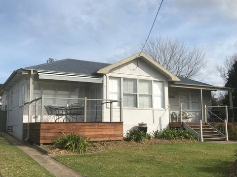 Moruya Holiday House - Hervey Bay Accommodation 2