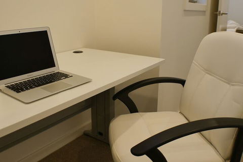 Maison Executive - Tourism Hervey Bay 5